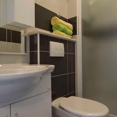 Filipetti Beachside アパート