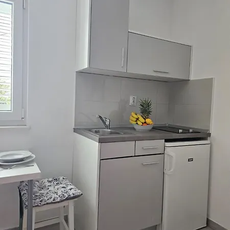 Filipetti Beachside מאקרסקה