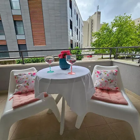 Filipetti Beachside * マカルスカ