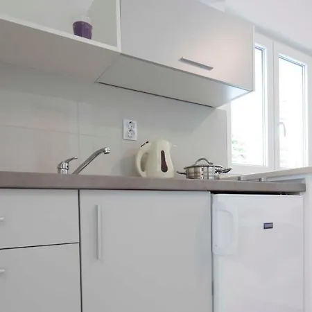 Filipetti Beachside Apartmán *