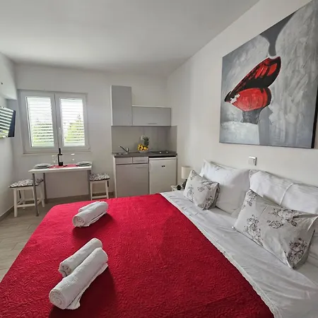 Filipetti Beachside Apartmán Makarská